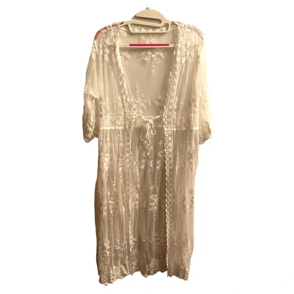 White Lace Kimono NWOT one size fits most - Picture 2 of 5